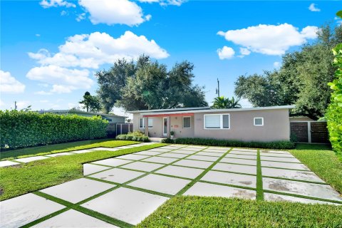 Villa ou maison à vendre à Miami, Floride: 3 chambres, 137.12 m2 № 1368903 - photo 3