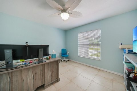 House in Port Charlotte, Florida 3 bedrooms, 173.08 sq.m. № 1190843 - photo 8