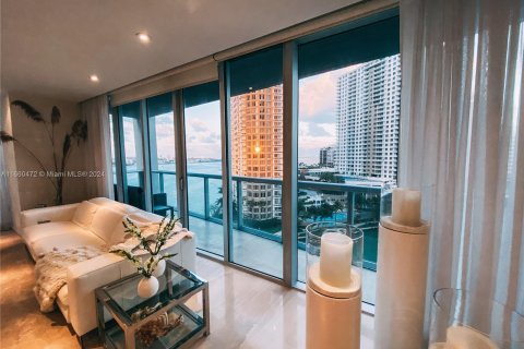 Condominio en venta en Miami, Florida, 3 dormitorios, 183.67 m2 № 1365876 - foto 19