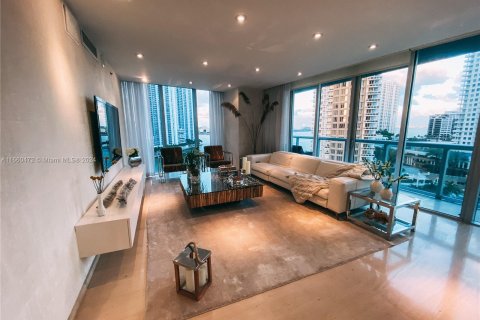 Condominio en venta en Miami, Florida, 3 dormitorios, 183.67 m2 № 1365876 - foto 6