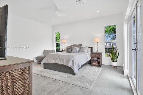 Casa en venta en Miami, Florida, 4 dormitorios № 1365795 - foto 24