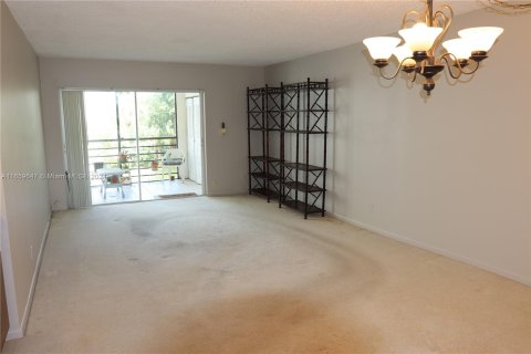 Copropriété à vendre à Boca Raton, Floride: 2 chambres, 90.95 m2 № 1364863 - photo 10