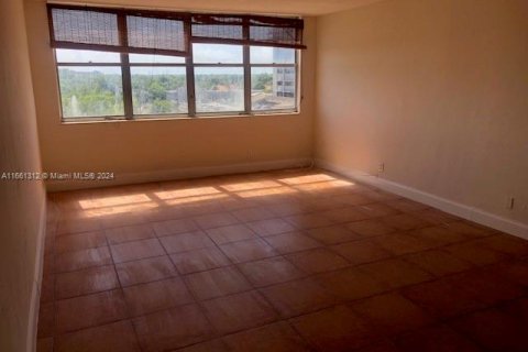 Copropriété à louer à Miami, Floride: 3 chambres, 111.95 m2 № 1367256 - photo 13