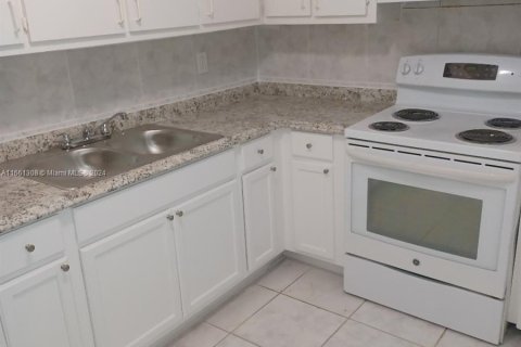 Condo in Homestead, Florida, 3 bedrooms  № 1367257 - photo 5