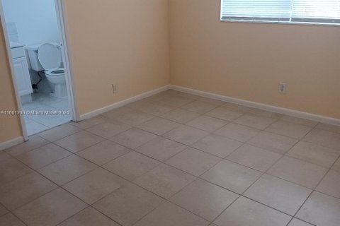 Condo in Homestead, Florida, 3 bedrooms  № 1367257 - photo 7