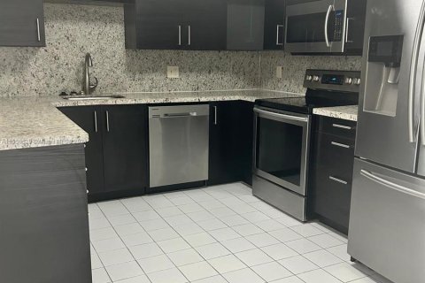 Appartement à louer à Weston, Floride: 2 chambres, 118.26 m2 № 1367228 - photo 5