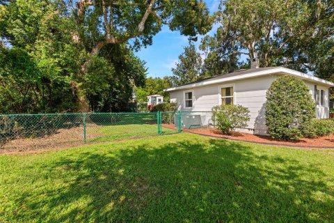 Casa en venta en Dade City, Florida, 3 dormitorios, 139.91 m2 № 1395357 - foto 29