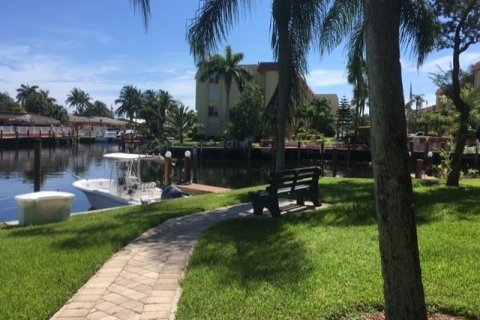 Copropriété à vendre à Pompano Beach, Floride: 2 chambres, 108.7 m2 № 1151769 - photo 19