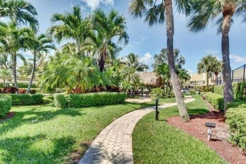 Copropriété à vendre à Pompano Beach, Floride: 2 chambres, 108.7 m2 № 1151769 - photo 13