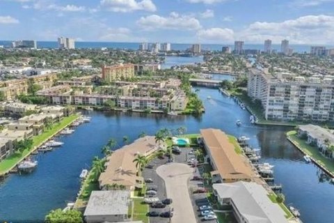 Copropriété à vendre à Pompano Beach, Floride: 2 chambres, 108.7 m2 № 1151769 - photo 3