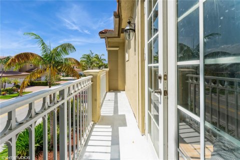 Touwnhouse à vendre à Doral, Floride: 5 chambres, 218.78 m2 № 1365316 - photo 12