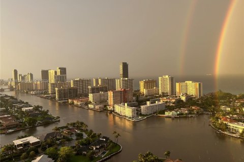 Condo in Aventura, Florida, 3 bedrooms  № 1233464 - photo 25