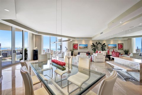 Condominio en venta en Aventura, Florida, 3 dormitorios, 294.78 m2 № 1233464 - foto 14