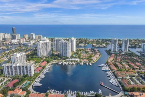 Condo in Aventura, Florida, 3 bedrooms  № 1233464 - photo 2