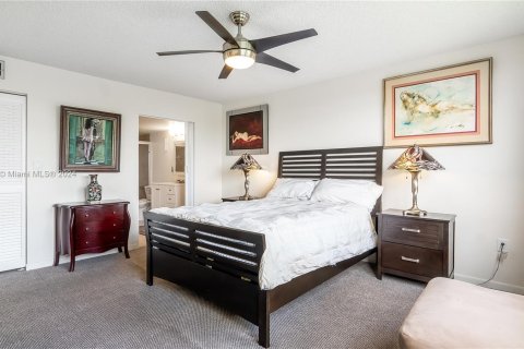 Condominio en venta en Pembroke Pines, Florida, 2 dormitorios, 94.85 m2 № 1233467 - foto 16