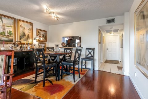 Condominio en venta en Pembroke Pines, Florida, 2 dormitorios, 94.85 m2 № 1233467 - foto 6