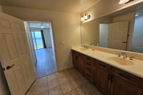 Condominio en venta en Orlando, Florida, 3 dormitorios, 164.9 m2 № 1088609 - foto 15