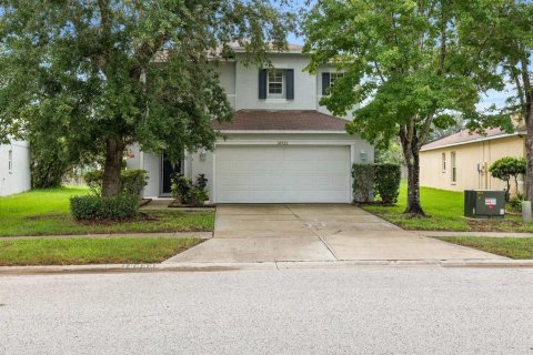 House in Land O' Lakes, Florida 3 bedrooms, 196.21 sq.m. № 1297136 - photo 6