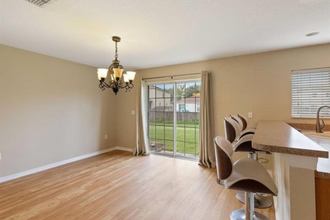 Casa en venta en Land O' Lakes, Florida, 3 dormitorios, 196.21 m2 № 1297136 - foto 12