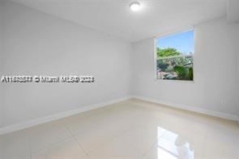 Condominio en venta en Hollywood, Florida, 3 dormitorios, 118.64 m2 № 1396972 - foto 17