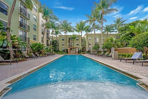 Condominio en venta en Hollywood, Florida, 3 dormitorios, 118.64 m2 № 1396972 - foto 6