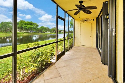 Copropriété à vendre à Deerfield Beach, Floride: 2 chambres, 85.1 m2 № 1146167 - photo 2