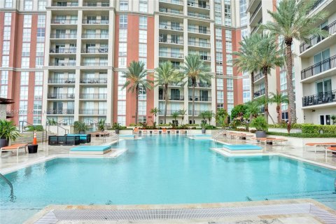 Condo in West Palm Beach, Florida, 1 bedroom  № 1362310 - photo 28