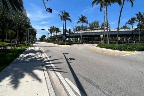 Studio in the Condo in Sunny Isles Beach, Florida  № 504003 - photo 14