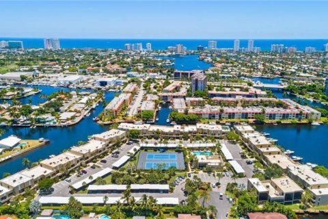 Condominio en venta en Pompano Beach, Florida, 2 dormitorios, 139.17 m2 № 927770 - foto 28