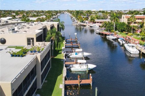 Copropriété à vendre à Pompano Beach, Floride: 2 chambres, 139.17 m2 № 927770 - photo 5