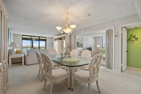 Condo in Jupiter, Florida, 2 bedrooms  № 1399058 - photo 14