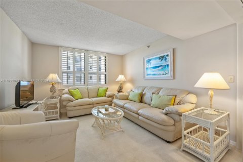 Copropriété à vendre à Jupiter, Floride: 2 chambres, 141.21 m2 № 1399058 - photo 8