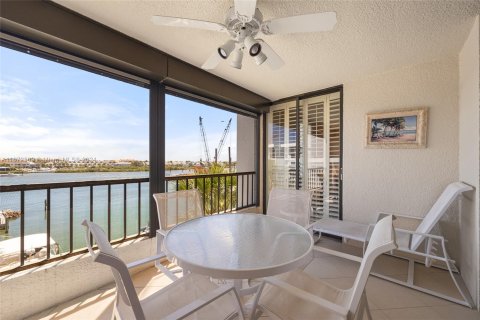 Condo in Jupiter, Florida, 2 bedrooms  № 1399058 - photo 30