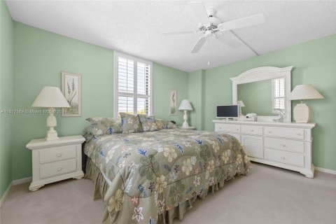 Condo in Jupiter, Florida, 2 bedrooms  № 1399058 - photo 27