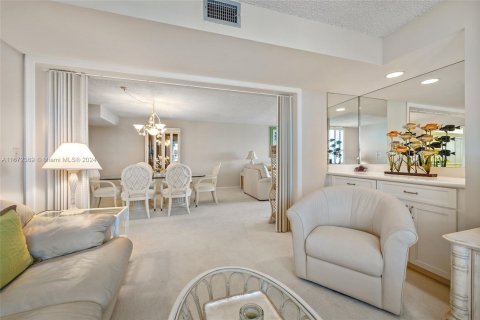 Copropriété à vendre à Jupiter, Floride: 2 chambres, 141.21 m2 № 1399058 - photo 9