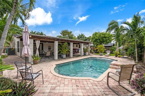 Casa en venta en Miami, Florida, 3 dormitorios, 164.16 m2 № 1385692 - foto 16