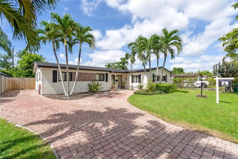 Casa en venta en Miami, Florida, 3 dormitorios, 164.16 m2 № 1385692 - foto 21