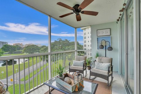 Condominio en venta en Pompano Beach, Florida, 2 dormitorios, 106.84 m2 № 629112 - foto 5