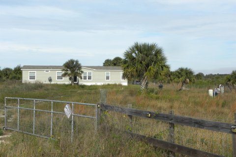 Villa ou maison à vendre à Okeechobee, Floride: 4 chambres, 170.48 m2 № 874371 - photo 13
