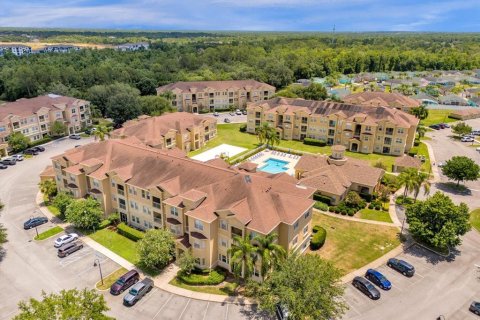 Copropriété à vendre à Davenport, Floride: 2 chambres, 117.15 m2 № 1243910 - photo 2