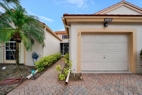Villa ou maison à vendre à Delray Beach, Floride: 2 chambres, 151.24 m2 № 1014191 - photo 12
