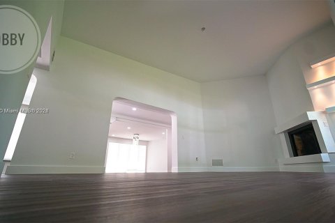 Casa en venta en Miami, Florida, 4 dormitorios, 354.89 m2 № 1368849 - foto 22