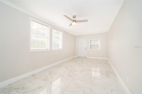 Casa en venta en Orlando, Florida, 3 dormitorios, 161.46 m2 № 1426446 - foto 10