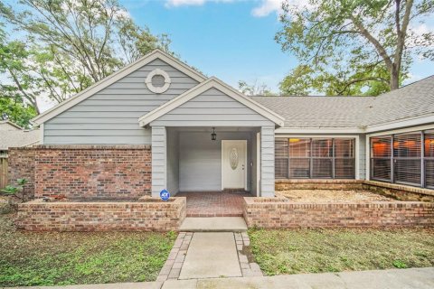 Villa ou maison à vendre à Apopka, Floride: 4 chambres, 194.91 m2 № 1256568 - photo 3