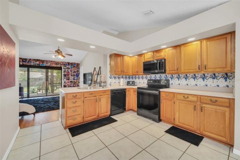 Casa en venta en Apopka, Florida, 4 dormitorios, 194.91 m2 № 1256568 - foto 15