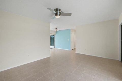 House in Port Charlotte, Florida 2 bedrooms, 88.44 sq.m. № 1363030 - photo 4