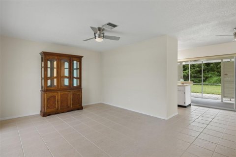 House in Port Charlotte, Florida 2 bedrooms, 88.44 sq.m. № 1363030 - photo 10