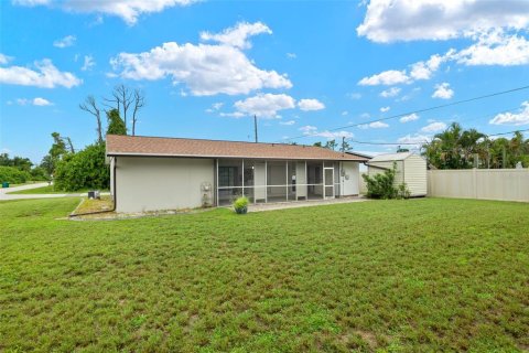 House in Port Charlotte, Florida 2 bedrooms, 88.44 sq.m. № 1363030 - photo 29