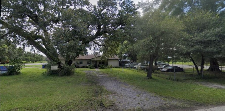 Коммерческая недвижимость в Тампа, Флорида 210.05м2 № 1112479
