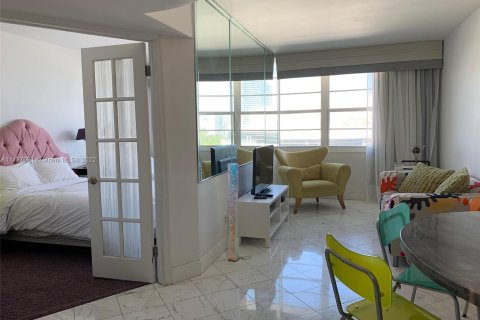 Condominio en alquiler en Miami Beach, Florida, 1 dormitorio, 52.49 m2 № 5407 - foto 5